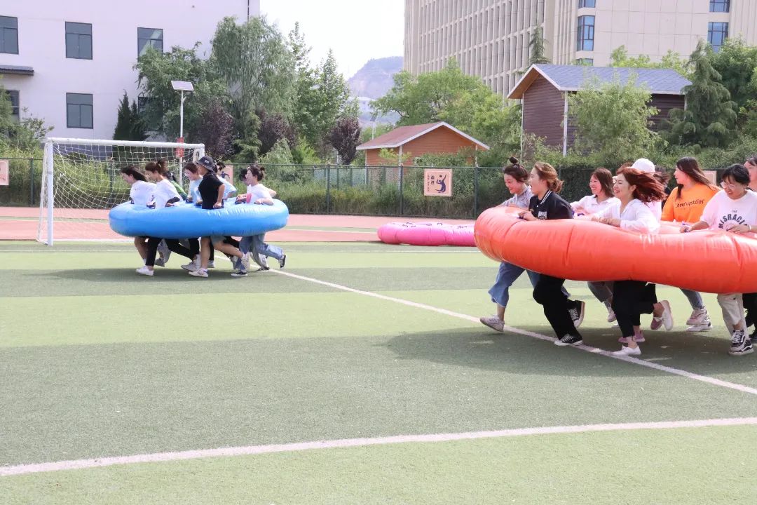 素质拓展活动2.JPG 图片