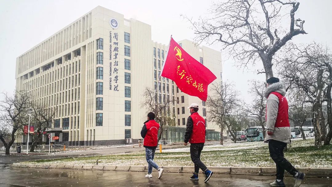 志愿服务1.jpg 图片