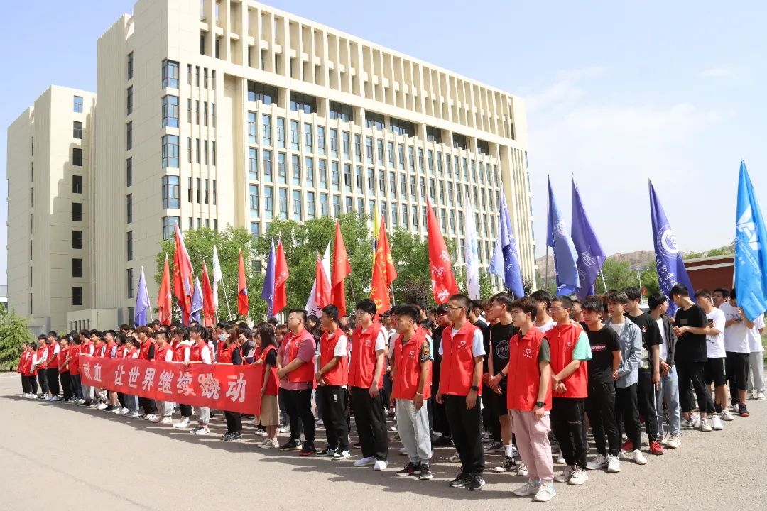 学生社团活动1.jpg 图片